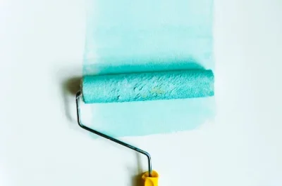 Peinture intérieure à Meussia — murs, plafonds et boiseries